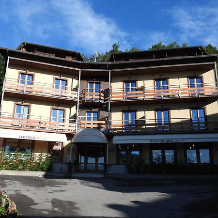 Albergo Rusen Borno Exteriör bild