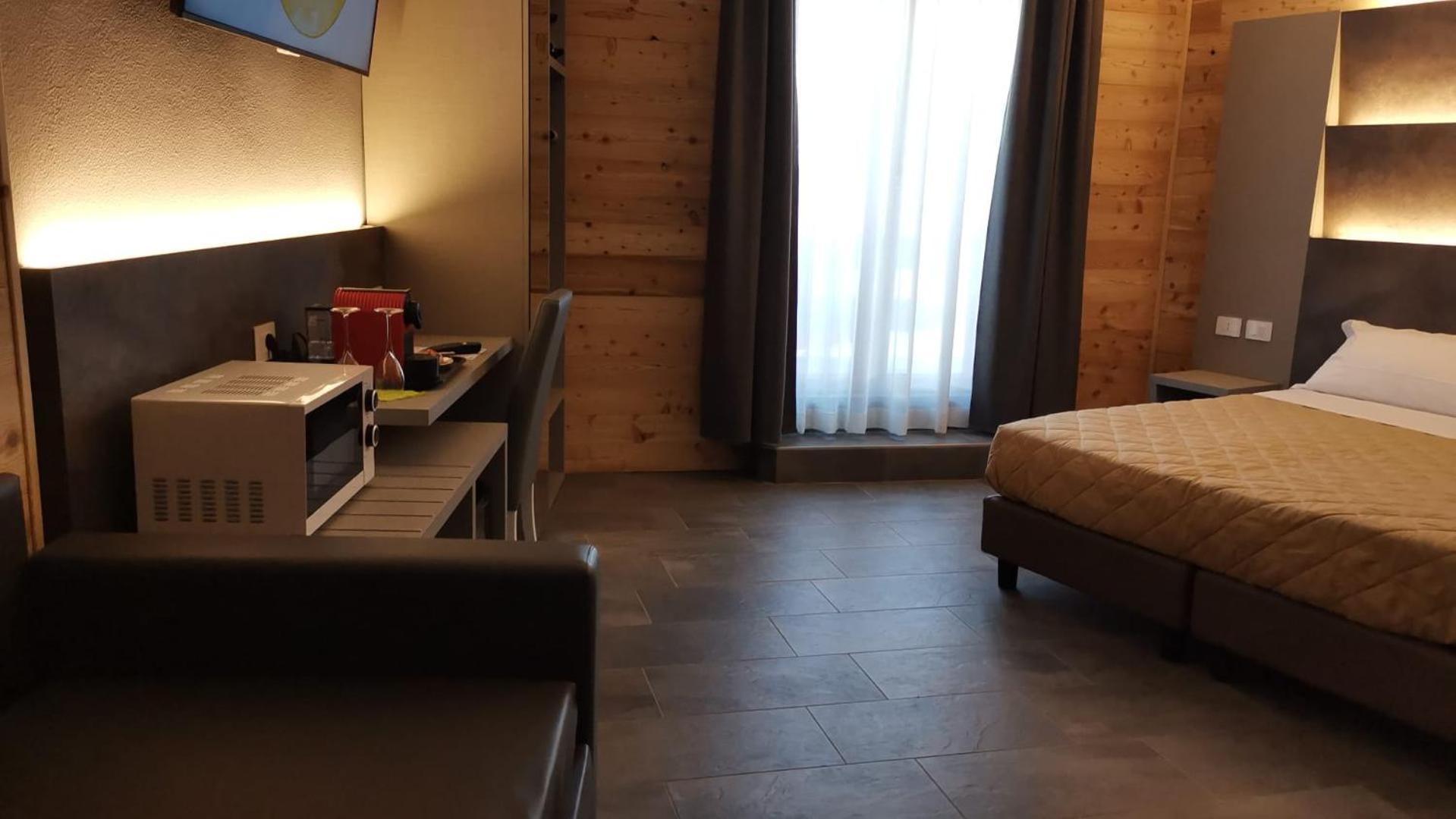 Albergo Rusen Borno Exteriör bild