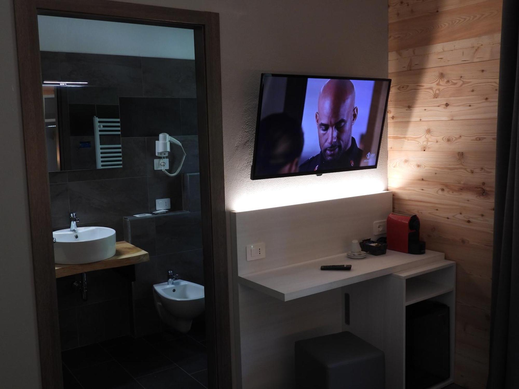 Albergo Rusen Borno Exteriör bild